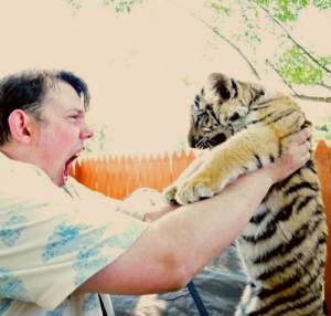 18835822_10209121341931010_3846838641845728011_n[2] (2)