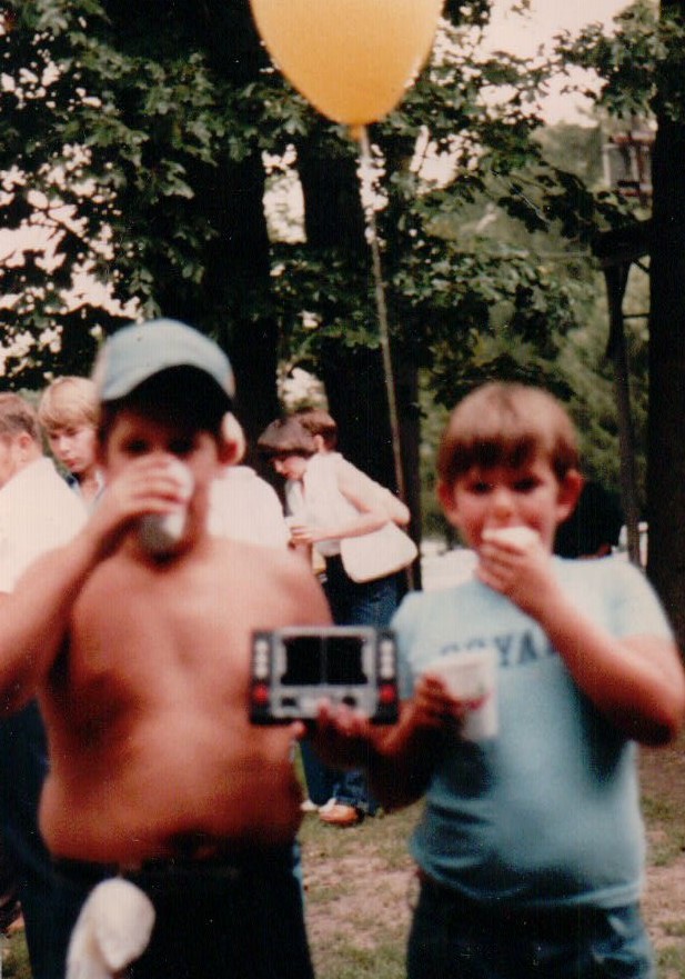 This image has an empty alt attribute; its file name is 3.jpg